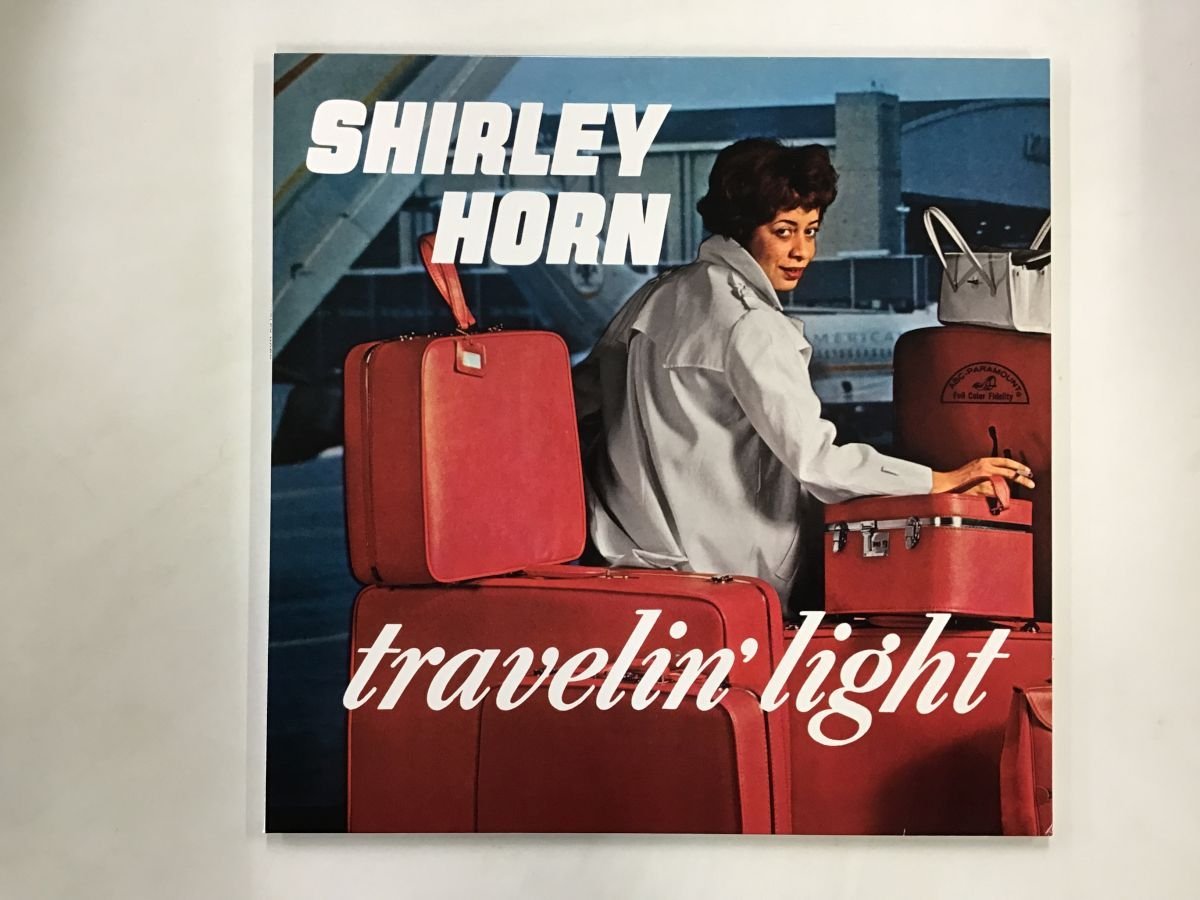 美品 LP / SHIRLEY HORN / TRAVELIN LIGHT [1114RR]_画像1