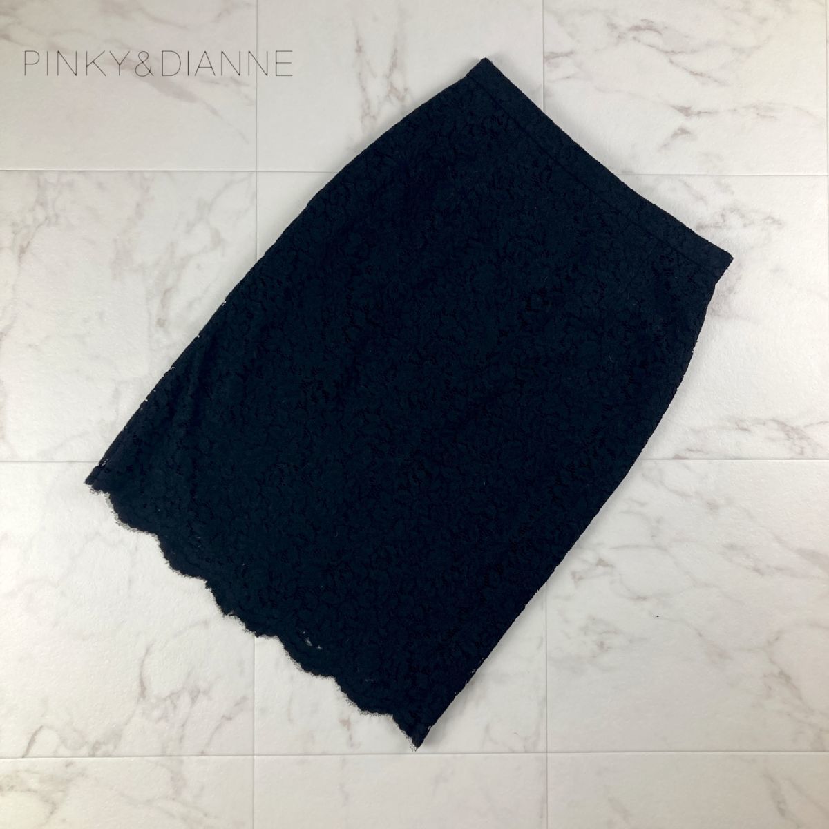  прекрасный товар PINKY&DIANNE Pinky & Diane гонки узкая юбка колени длина задний Zip подкладка есть чёрный черный размер 38*LC1172