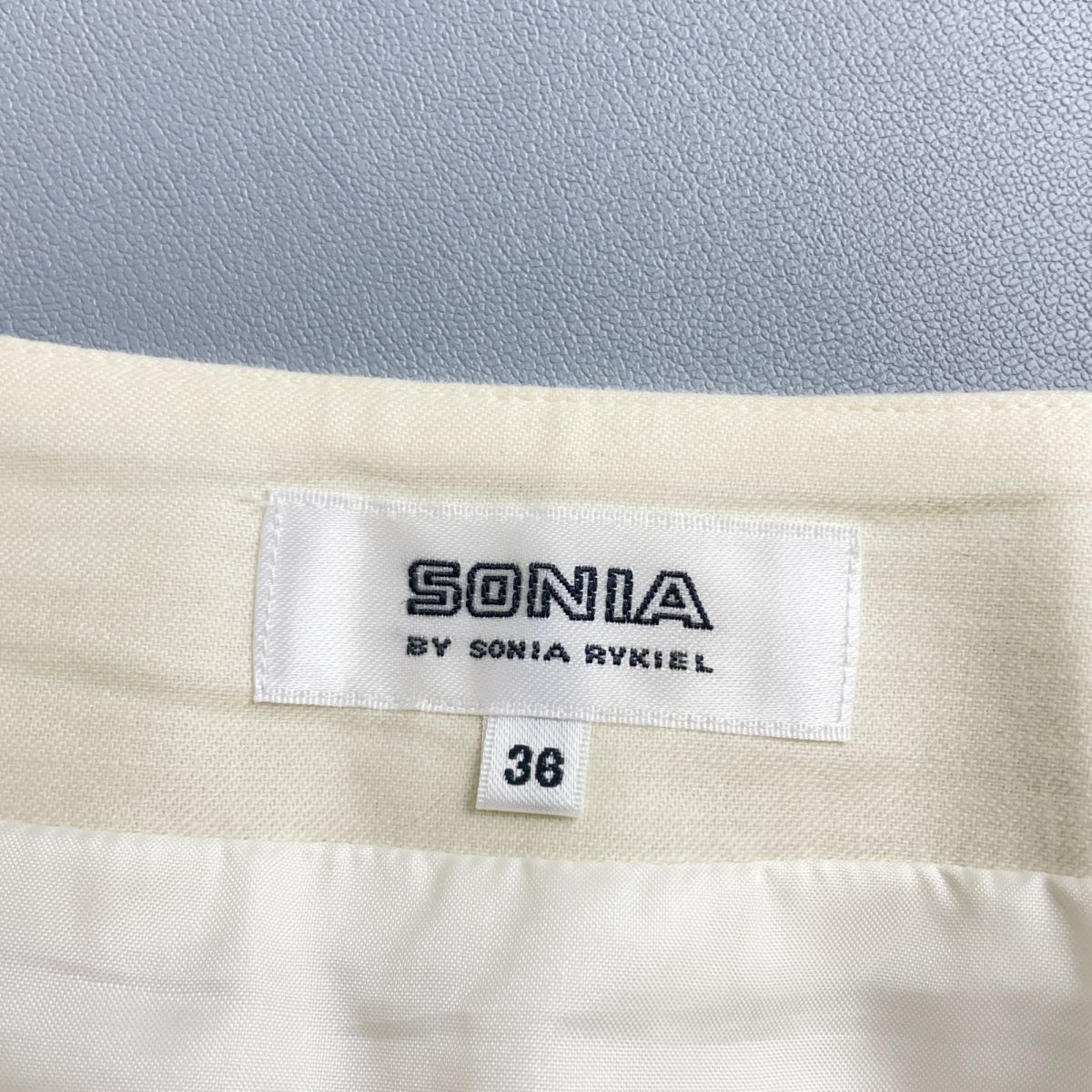 美品 SONIA RYKIEL ソニア リキエル リネン100% 裾フリルフレアスカート 膝丈 裏地あり レディース ボトムス 白 サイズ36*LC400_画像6