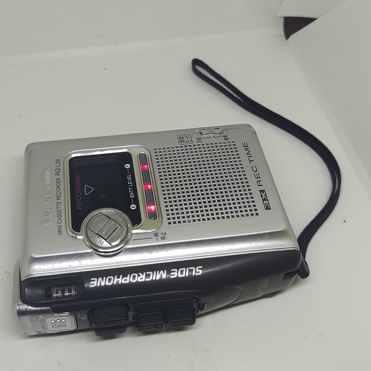 録画カセットプレーヤー Panasonic RQ-L26 マイク内蔵 単３電池動作 walkman ウォークマン 3倍モード　長時間録音 送料350_画像2