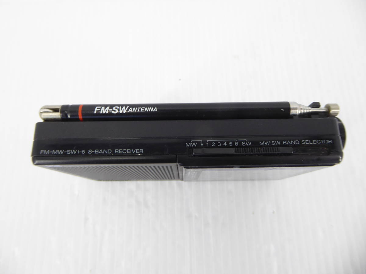 ★☆Panasonic ワイドFM対応 FM/SW/MWコンパクトラジオ RF-B10 日本製 動作品 オマケ新品電池付き☆★_画像2