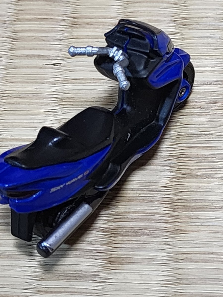 中古 トミカ絶版 No.104 スズキ スカイウェイブ  1/38スケール の画像6