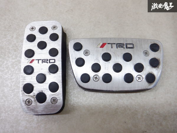 【最終値下】 TRD ANH20W GGH20W 20系 アルファード ヴェルファイア アルミ ブレーキペダル アクセルペダル 2個 はめ込みタイプ 棚2Z11_画像1