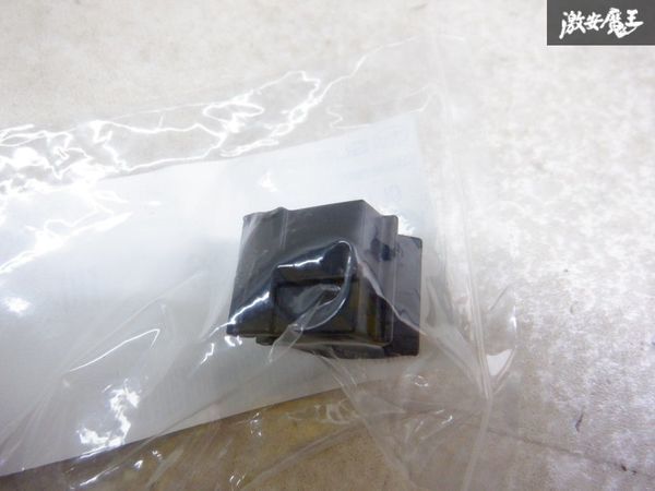 新品 未使用 純正 ZN6 86 ZC6 BRZ クリップ リアフォグランプクリップ 4個セット 909205126 棚2Z12_画像3