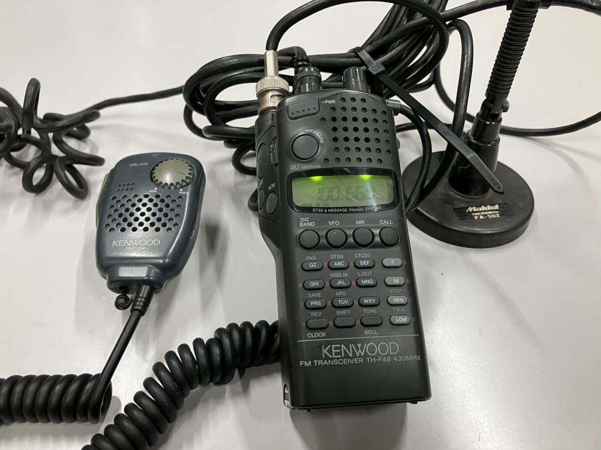 KENWOOD TH-F48 430MHz FMハンディトランシーバー マイクSMC-34 通電確認済アマチュア無線機_画像2