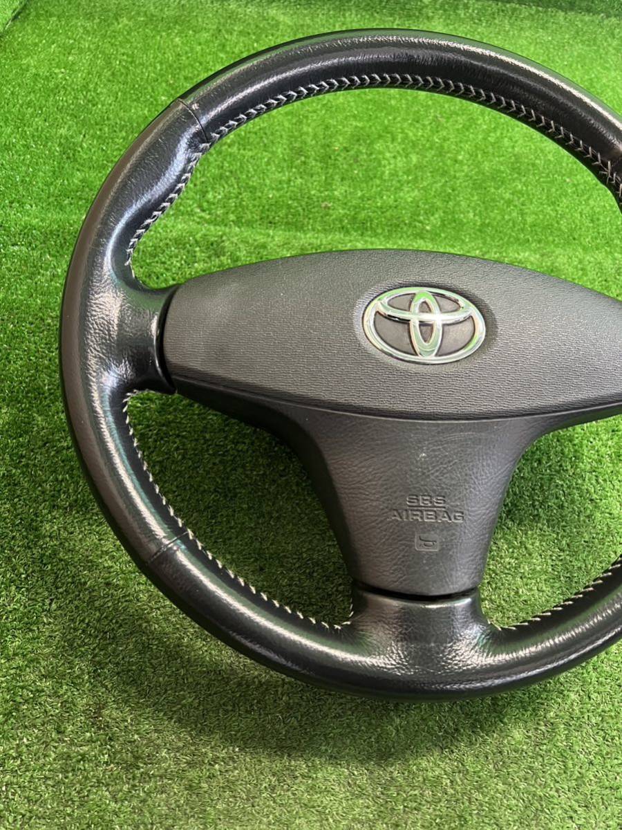  Toyota Isis ANM10W/ANM15W/ZNM10W/ZGM10W original leather leather steering wheel steering wheel 