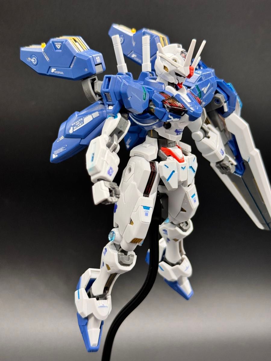 ガンプラ完成品　HG 1／144 ガンダムエアリアル（改修型）機動戦士ガンダム 水星の魔女 