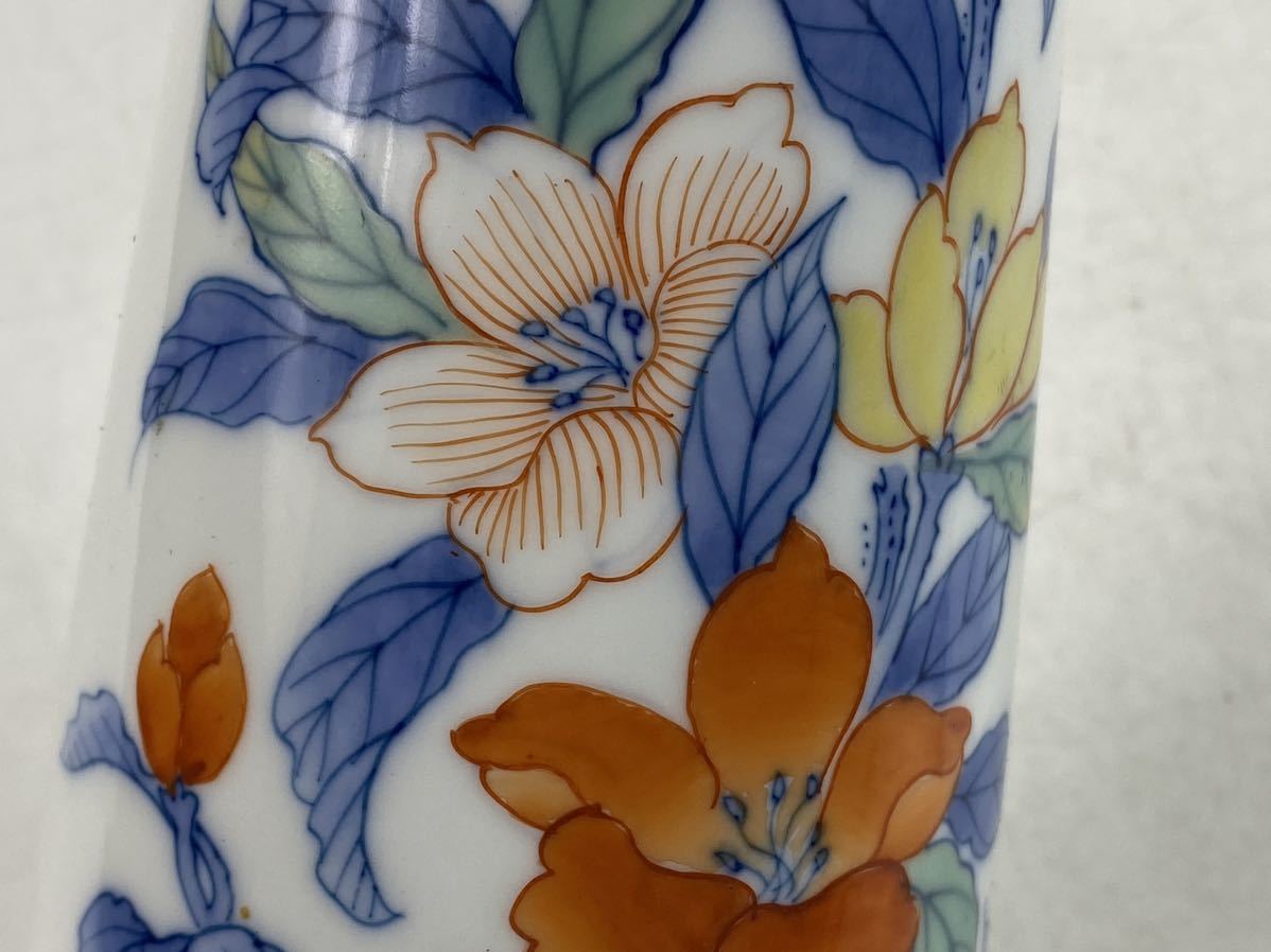 【福蔵】色鍋島 岳山窯 花瓶 金彩 色絵 インテリア 花器 高さ26.7cm_画像9