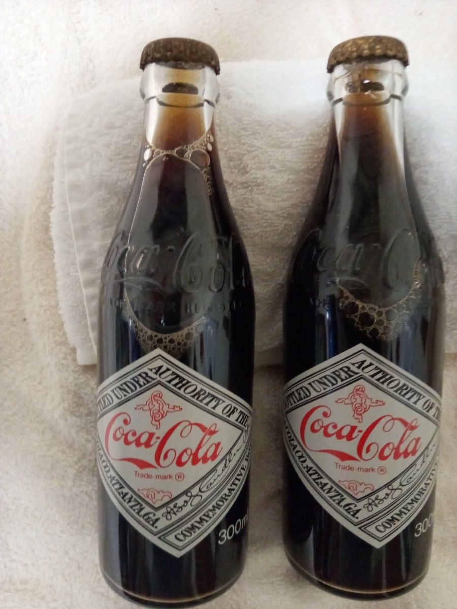 コカコーラ２５周年記念ボトル