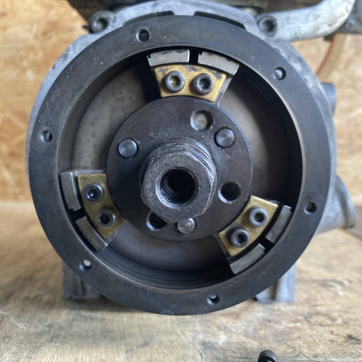 KT100J クラッチ付き スターター付き 分解整備 一部新品パーツ KT100J クラッチ付き スターター付き 分解整備 一部新品パーツ