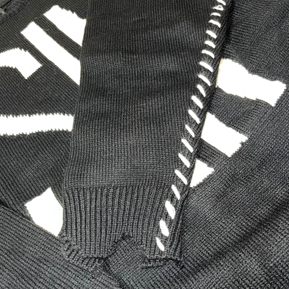 T-pablow セントマイケル WOOL SWTER SIN セーター ニット T-pablow セントマイケル WOOL SWTER SIN セーター ニット