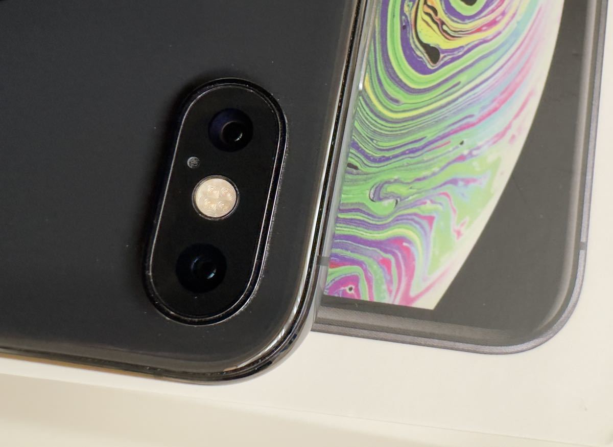 香港版iPhone XS 512GB SIMフリー海外版シャッター音無し無音カメラ