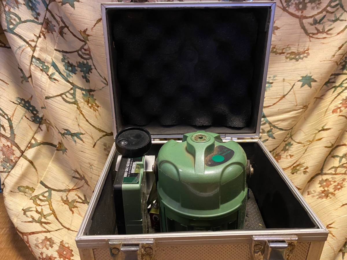 グリーンレーザー墨出し器 受光器付き　工具　電気　測定機