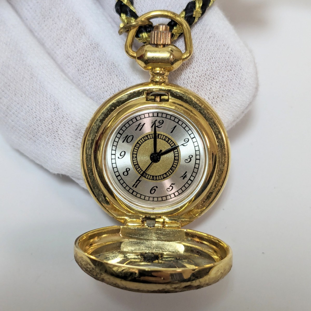 昭和レトロ 当時物 和装時計 光琳 蒔絵柄 懐中時計 和柄 帯飾りにも アンティーク 現状品の画像4