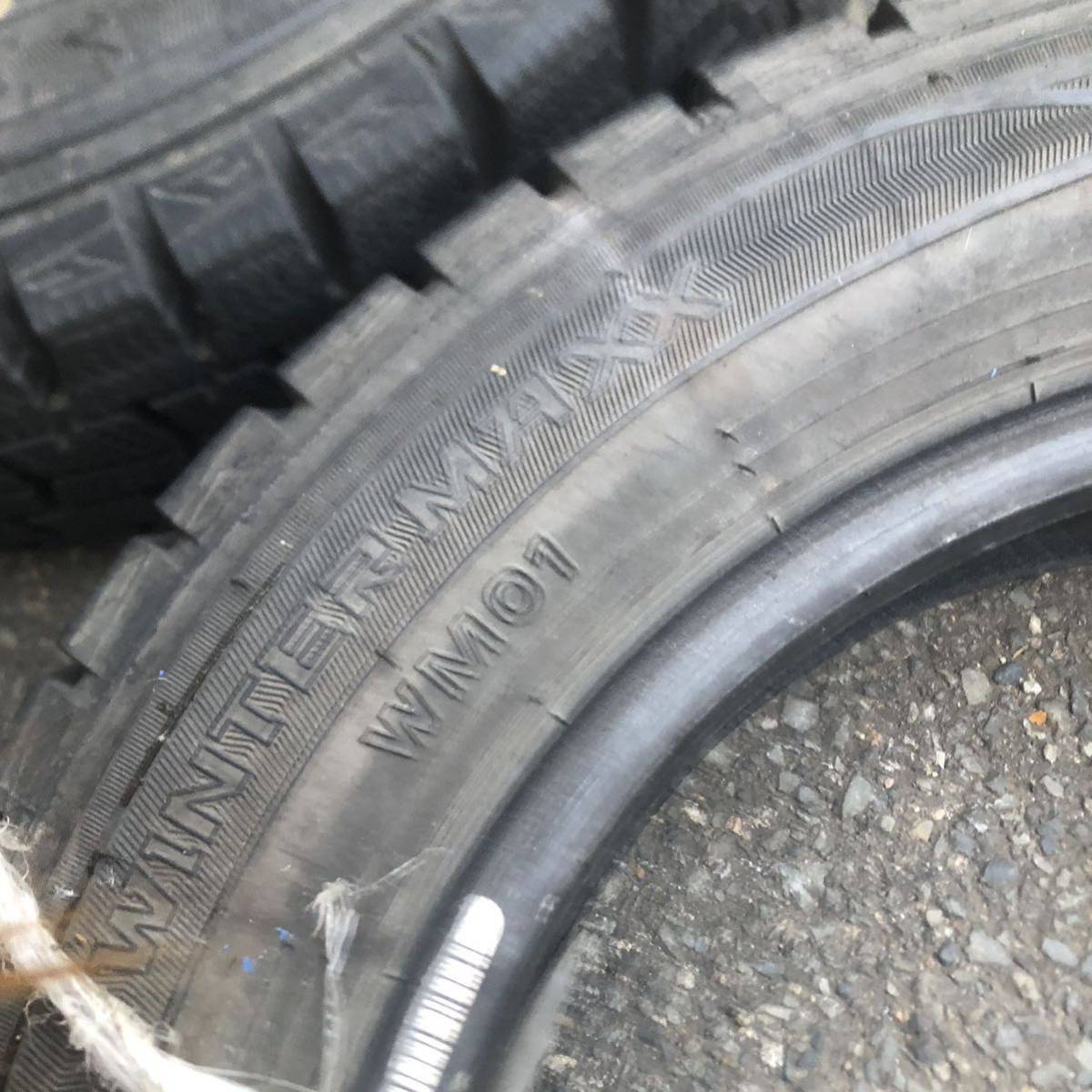 155/65R13 ダンロップ ウインターマックスWM 01 中古　スタッドレスタイヤ4本　2018年　DUNLOP WINTER MAXX スタッドレス　引取ok 福岡_画像3