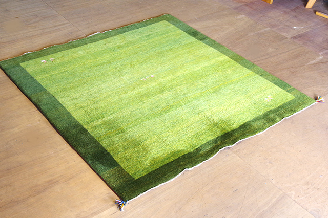 ■ギャベ 正方形 200cm×205cm 美品■