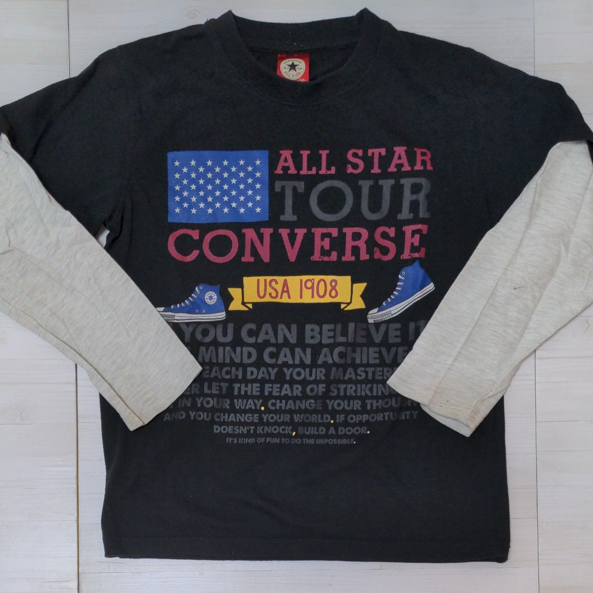 CONVERSE　長袖Tシャツ　140