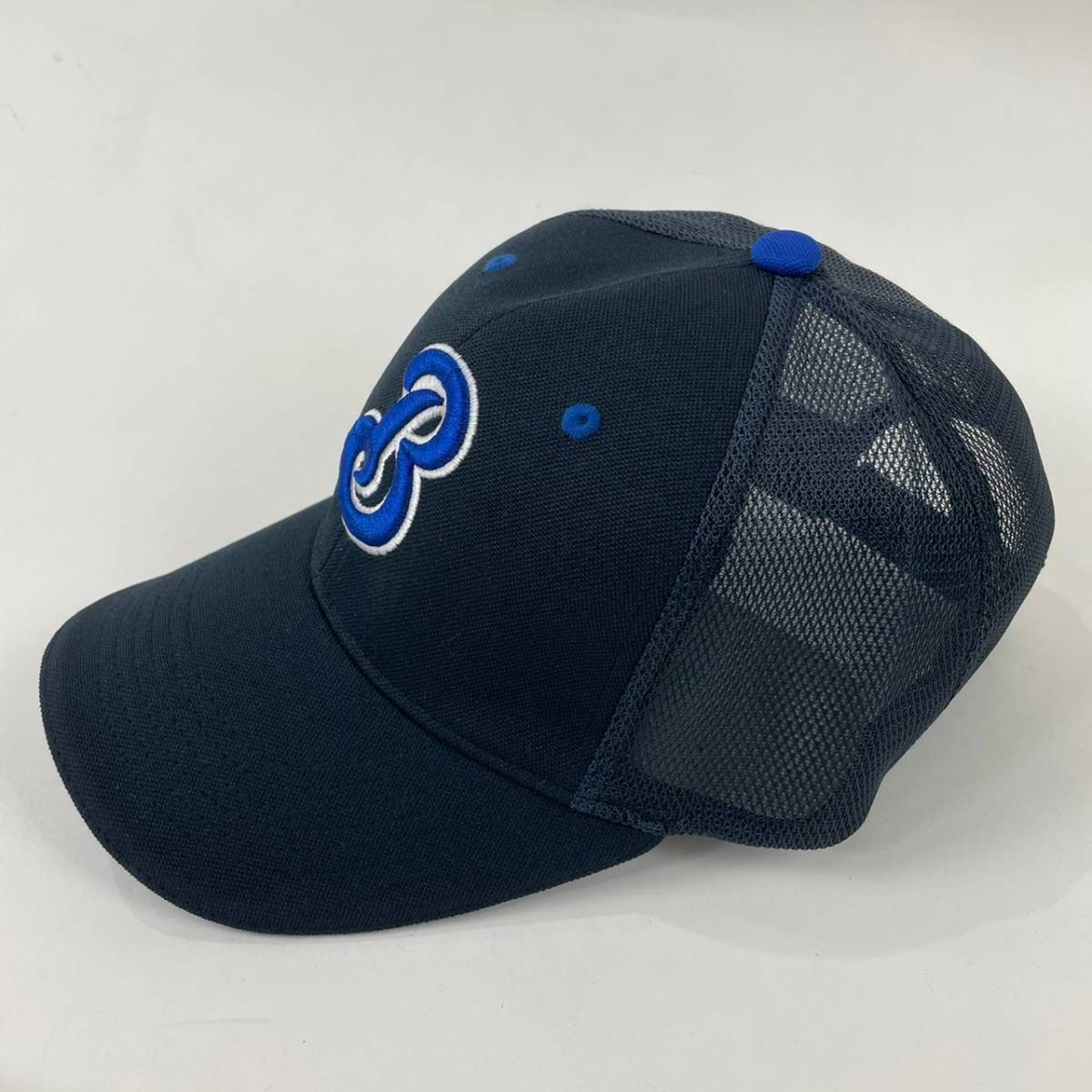 新品 横浜ベイスターズ　YOKOHAMA BAYSTARS/横浜ベースターズ 野球　デッドストック　帽子　キャップ　ベイスターズ　青　Z24_画像2