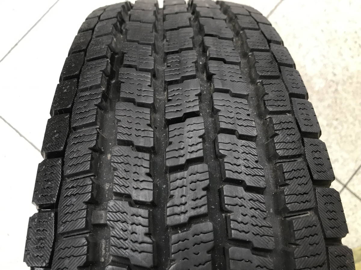 □□」2312-NK29 バリ溝！ヨコハマ アイスガード ice GUARD iG91 195/80R15 107/105L LT 4本セット ハイエース レジアスエース キャラバン_画像4