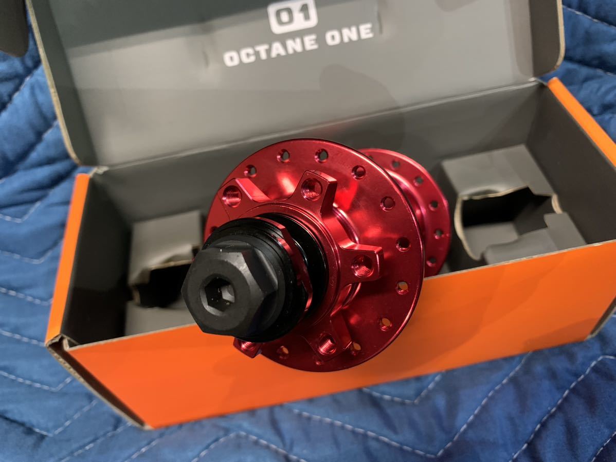 新品 Octane One ORBITAL SS PRO Rear hub RED 10T シングル ダートジャンプ ストリート 135 M10 32H オクタン ワン ハブ リア_画像3