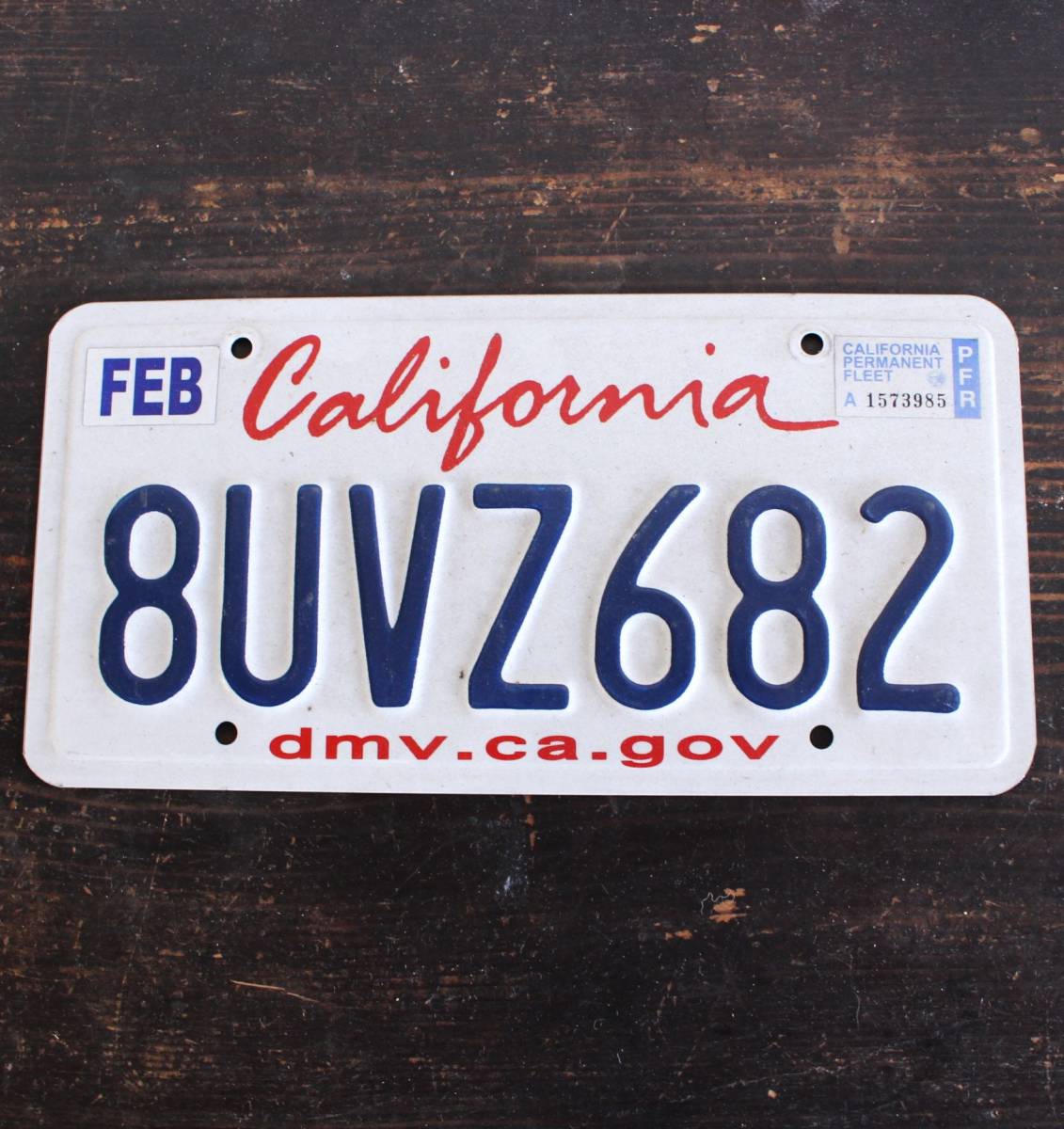 【クリックポスト 送料無料】* カリフォルニア ナンバープレート 2013年以降 ライセンスプレート カープレート CALIFORNIA 「8UVZ682」 210の画像1