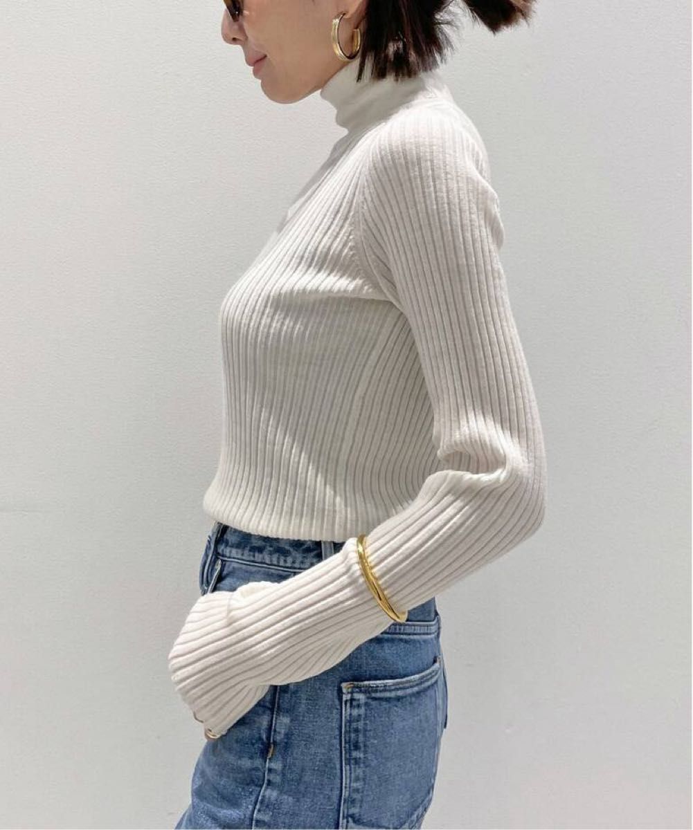アパルトモン【22AW】未使用 WIDE Rib Knit リブタートルニット アパルトモン【22AW】未使用 WIDE Rib Knit リブタートルニット