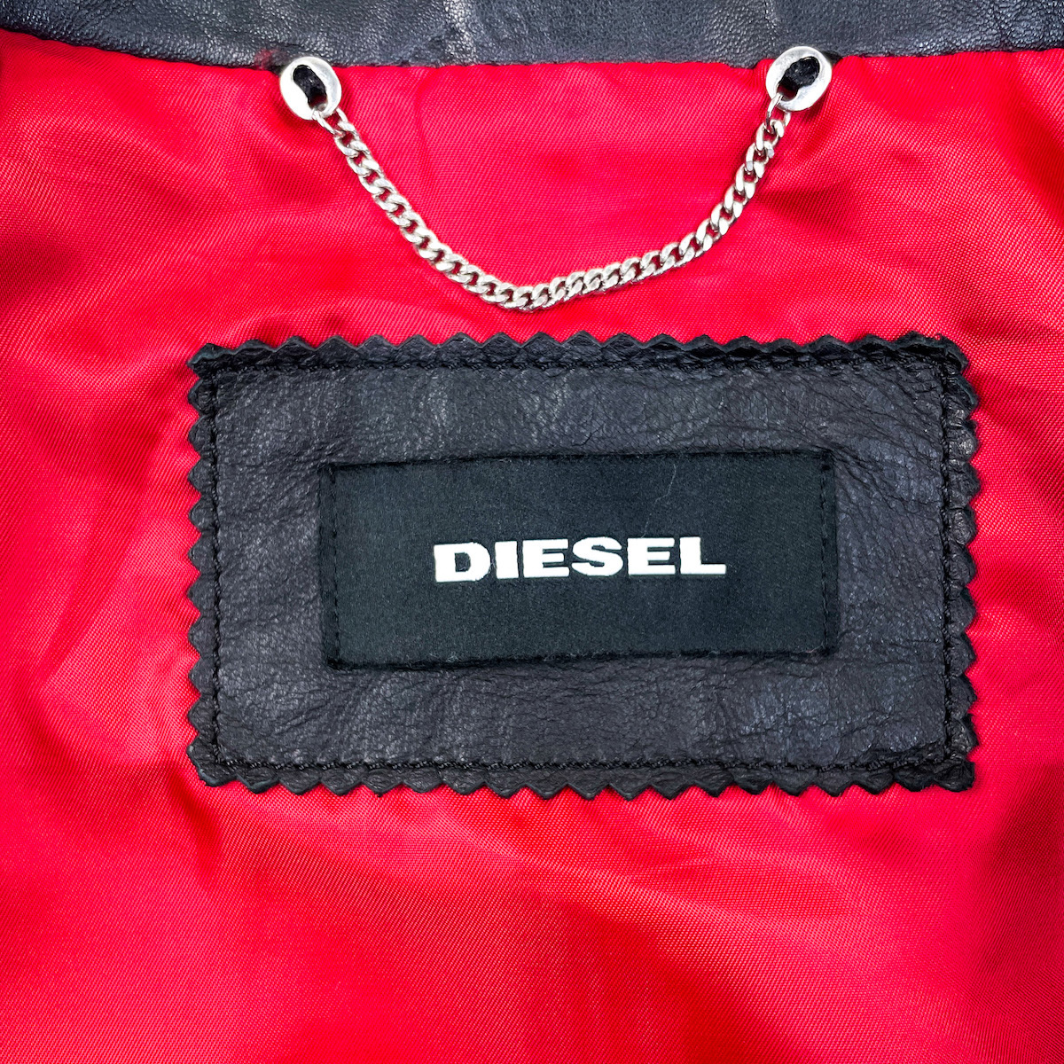 極美品【DIESEL】シープスキン (羊革) ラムレザーシングルライダース ジャケット 裏地/赤レッド 黒/ブラック M相当 ディーゼル_画像8