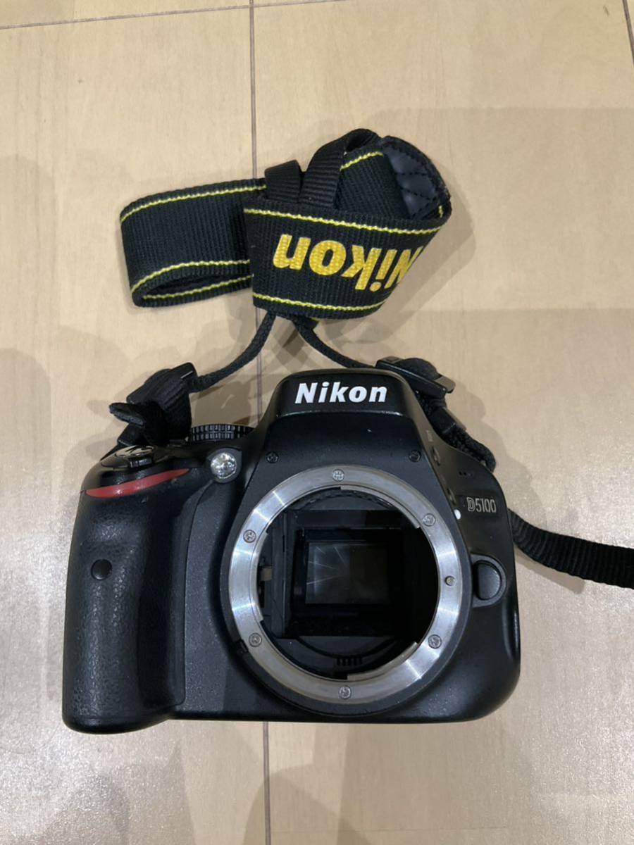 ジャンク　Nikon ニコン D5100 ボディ デジタル一眼レフカメラ_画像1