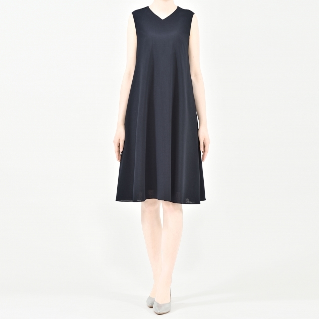 新品 ルネ Rene 白襟ネイビーワンピース Rela-Tech Dress “Ivy” 38サイズ 11号 ウォッシャブル_白襟を外したスタイル