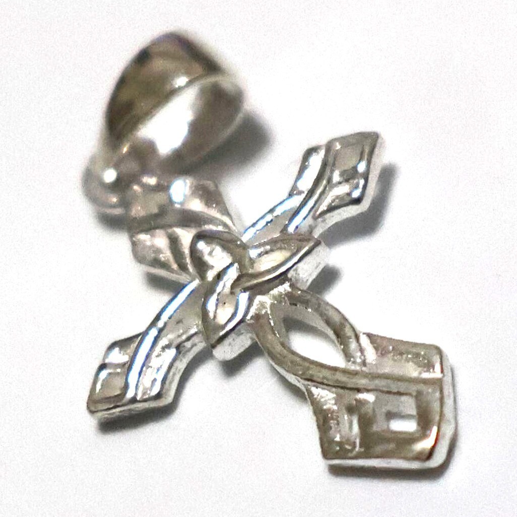 小型シルバー十字架モチーフネックレス 究極の聖なるシンボル シルバー925 ネックレスチェーン付きy0904_画像2