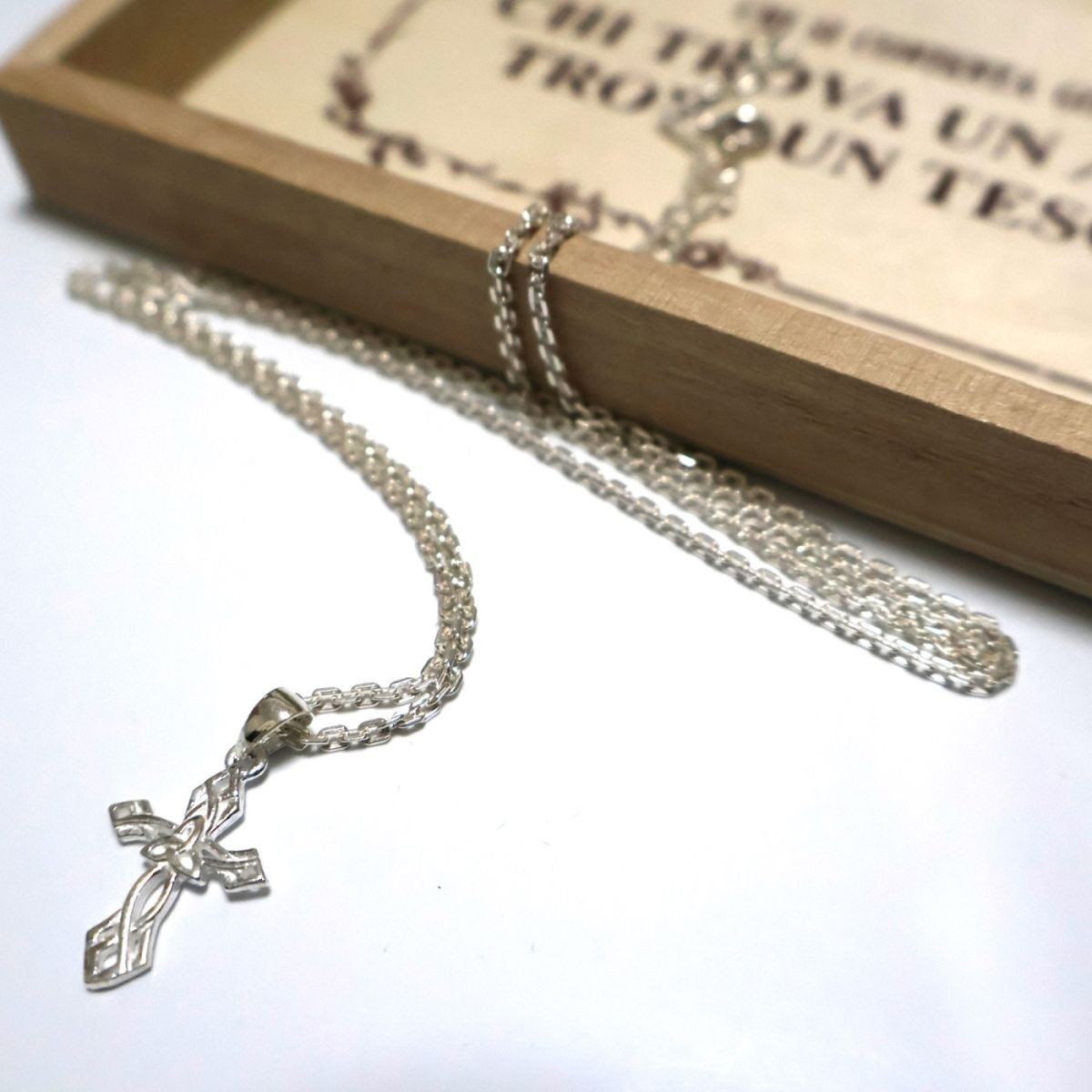 小型シルバー十字架モチーフネックレス 究極の聖なるシンボル シルバー925 ネックレスチェーン付きy0904_画像7