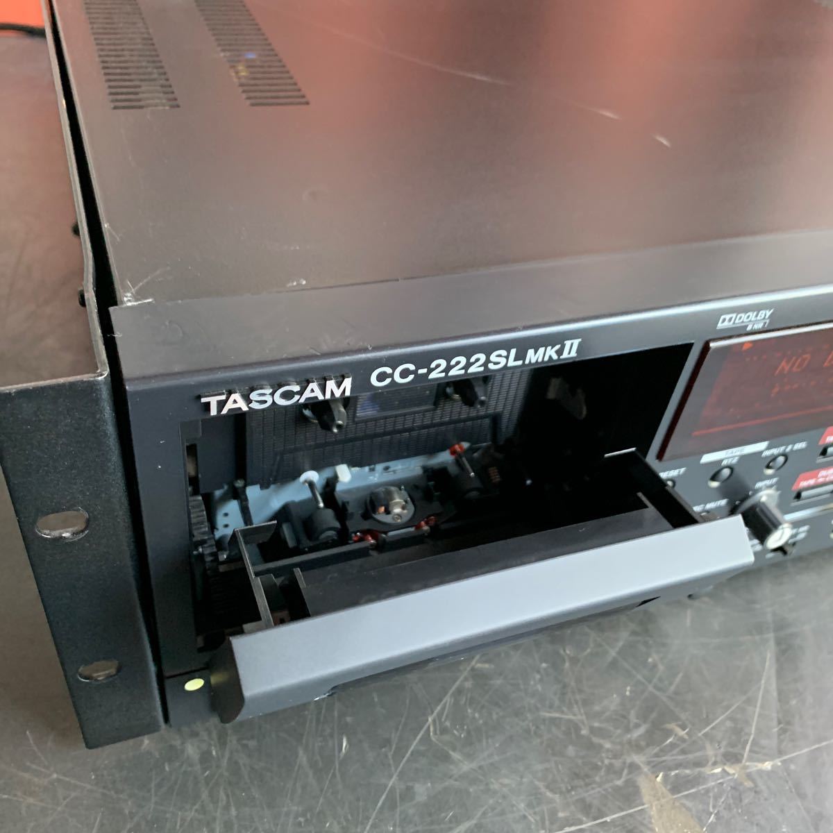 C016.型番：CC-222SLMKII.TASCAM .CC-222SL MKII .タスカム CD カセットデッキ .業務 オーディオ機器 .本体のみ.ジャンク_画像2