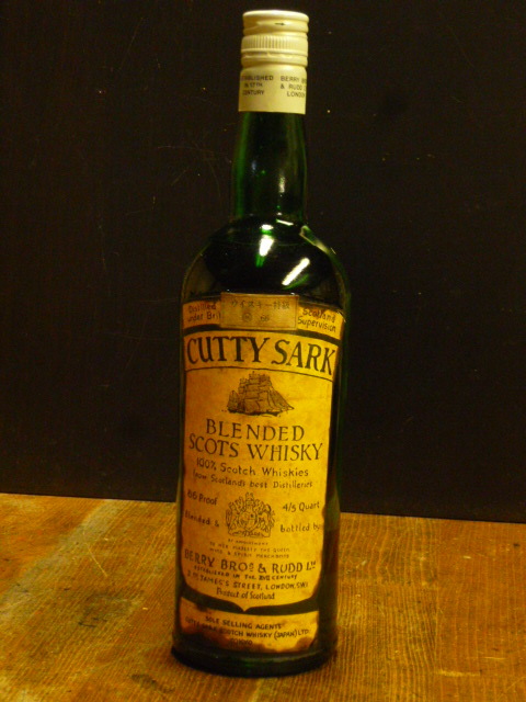 特級 カティーサーク「CUTTY SARK」1970年代～86Proof 4/5QUART 沖縄クラウン商事 ハイランドパーク マッカラン グレンロセス 特CS-0122-C_画像7