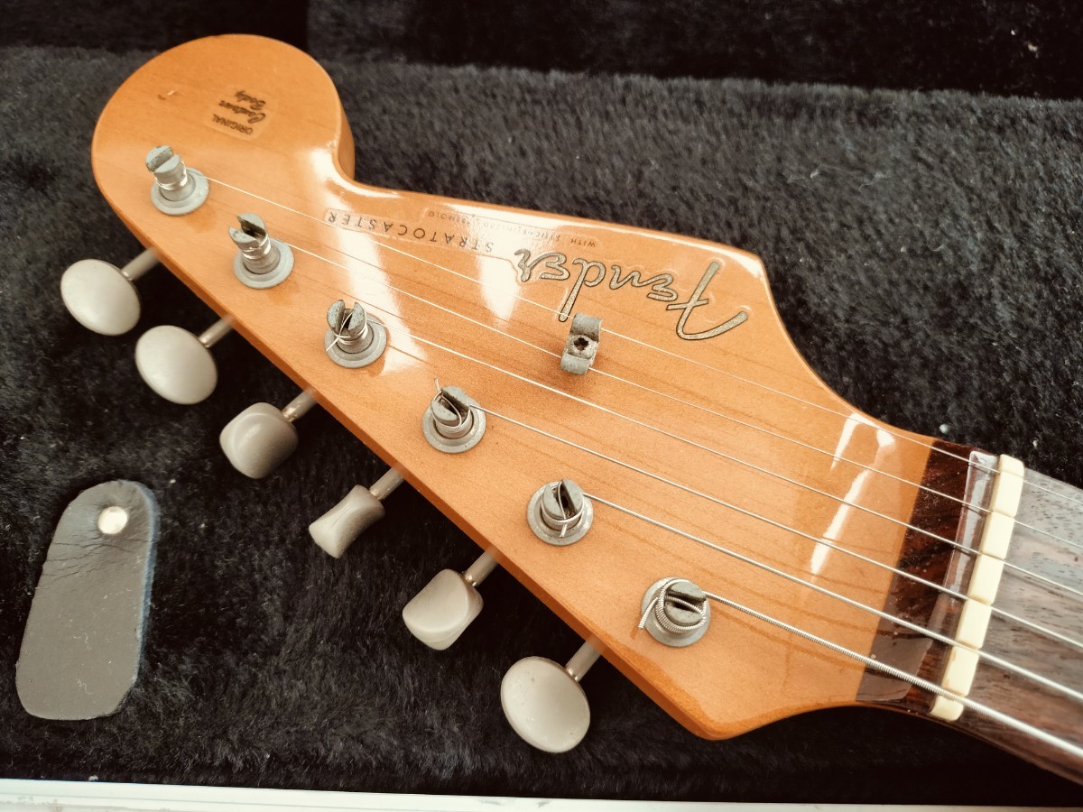 Fender USA American Vintage Stratocaster ストラトキャスター62年モデル　Vシリアル　91〜92年製_画像8