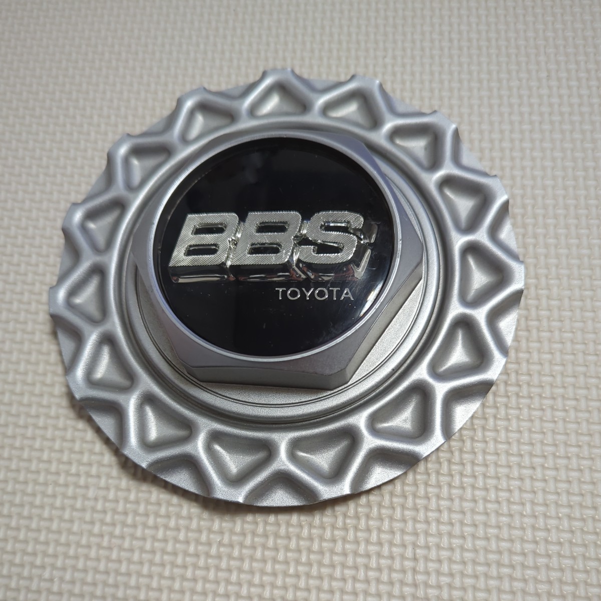BBS トヨタ純正 センターキャップ 1枚 中古 16インチ|Yahoo BBS トヨタ純正 センターキャップ 1枚 中古 16インチ|Yahoo
