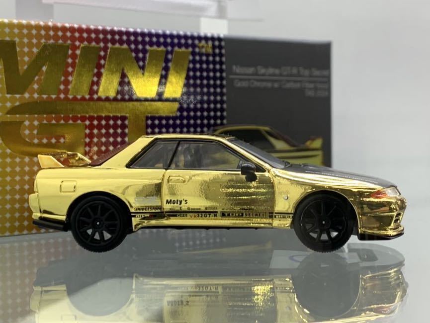 【オートサロン限定：未開封】miniGT 1/64 ニッサン スカイライン GT-R トップシークレット VR32 [ゴールドクローム/カーボンボンネット]_画像3