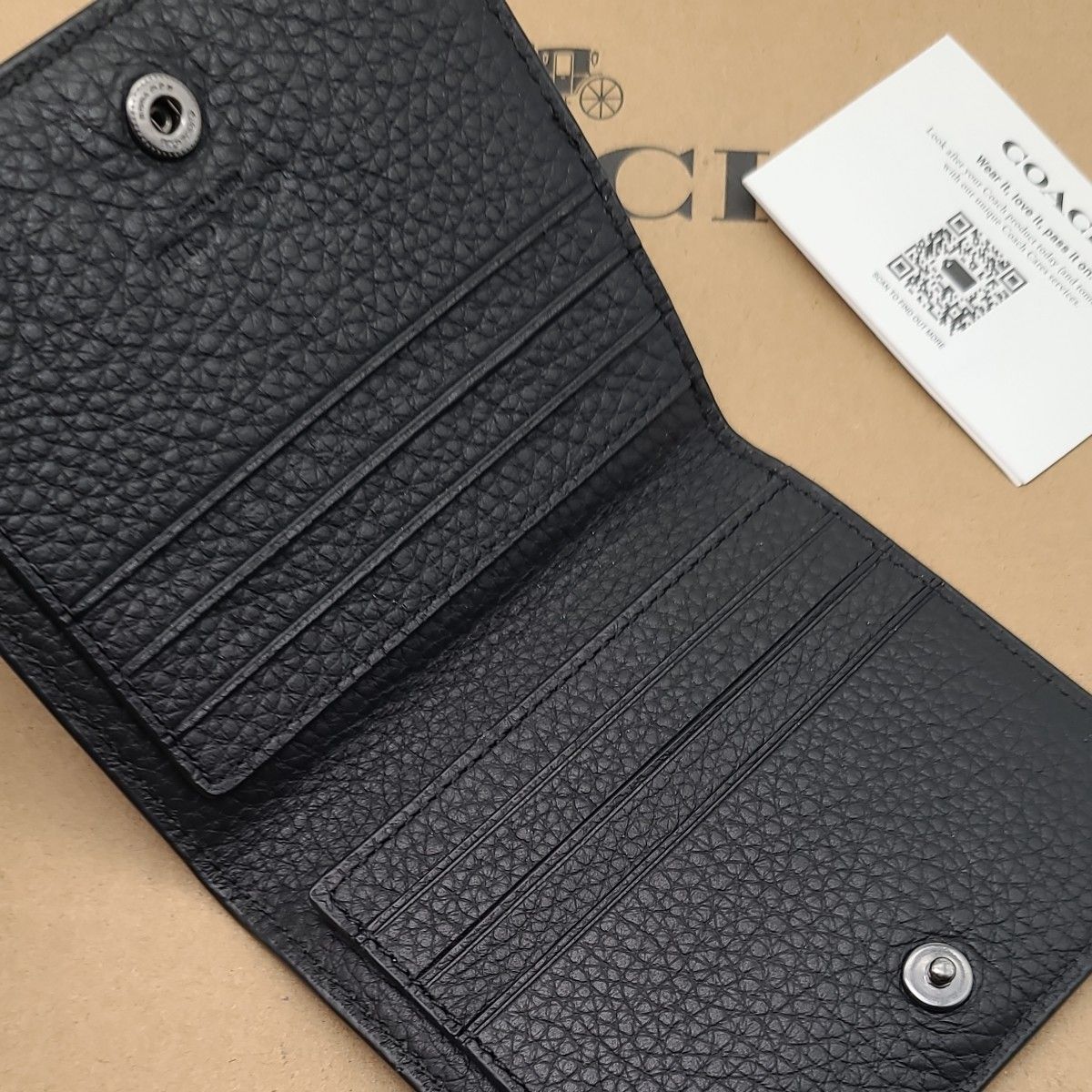 新品　COACH　折り財布　カード入れ　ブラック