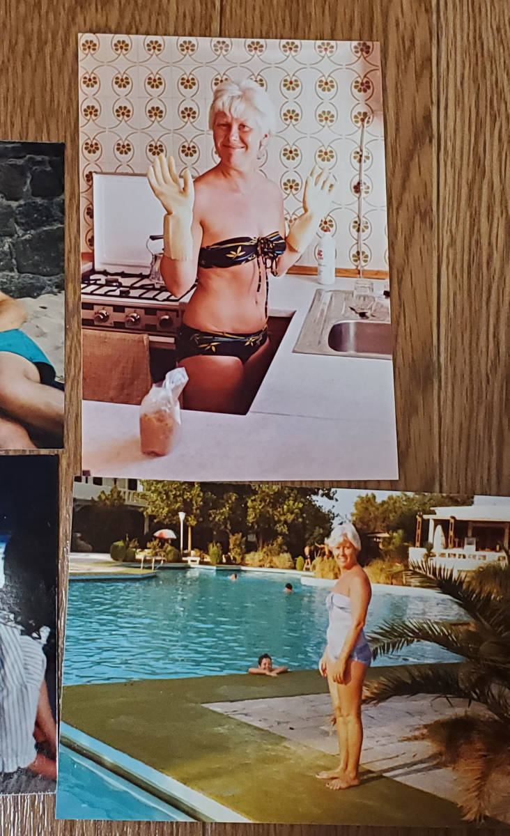 【22枚】イギリスの家族写真　熟女　少女　水着　プール　バカンス【古写真】_画像4