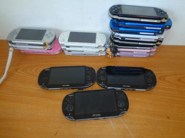 17台まとめてセット　送料無料　ジャンク　PSP　1000　2000　3000　PS Vita　PCH-1000　SONY　ソニー_画像2