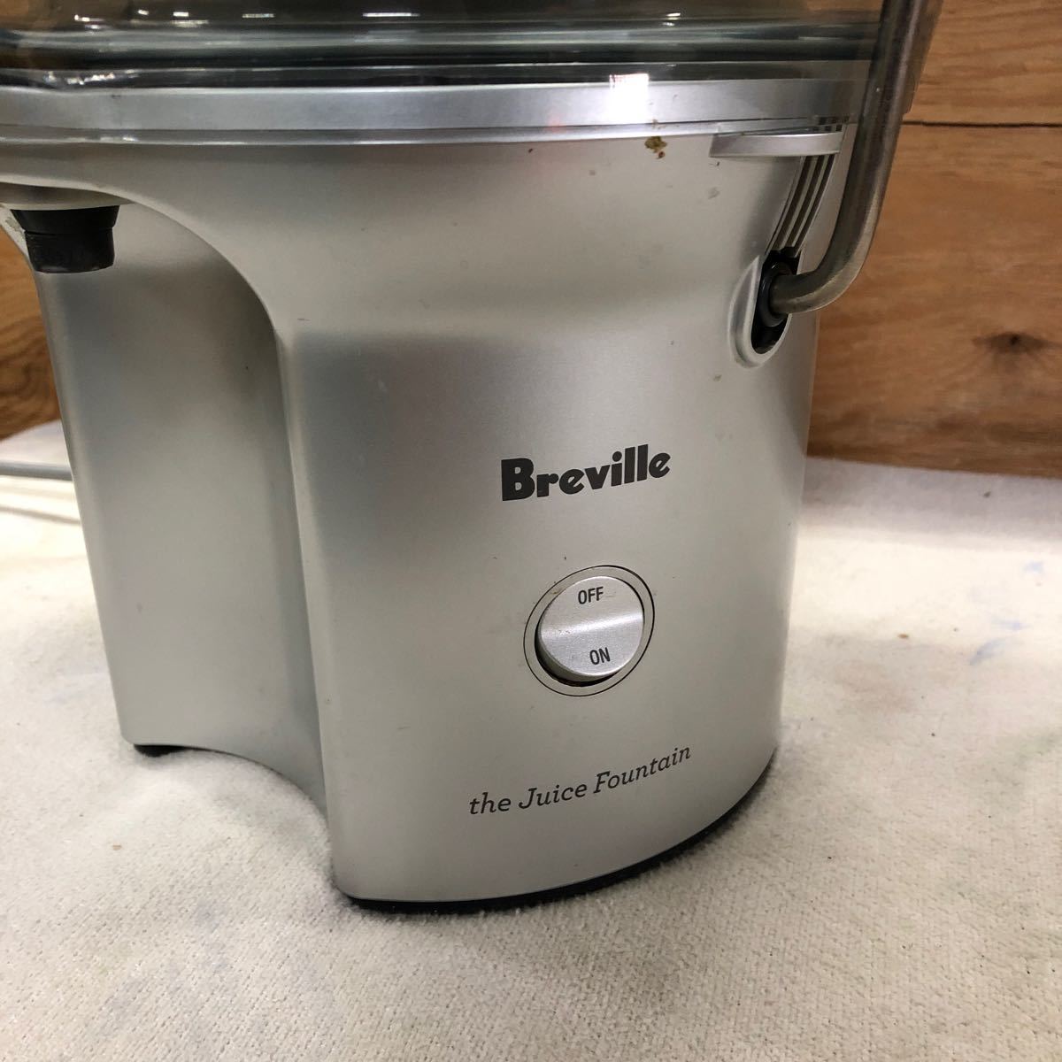 Breville ブレビル　スロージューサー バイタミックス 低速ジューサー 汚れあり　実働品_画像2