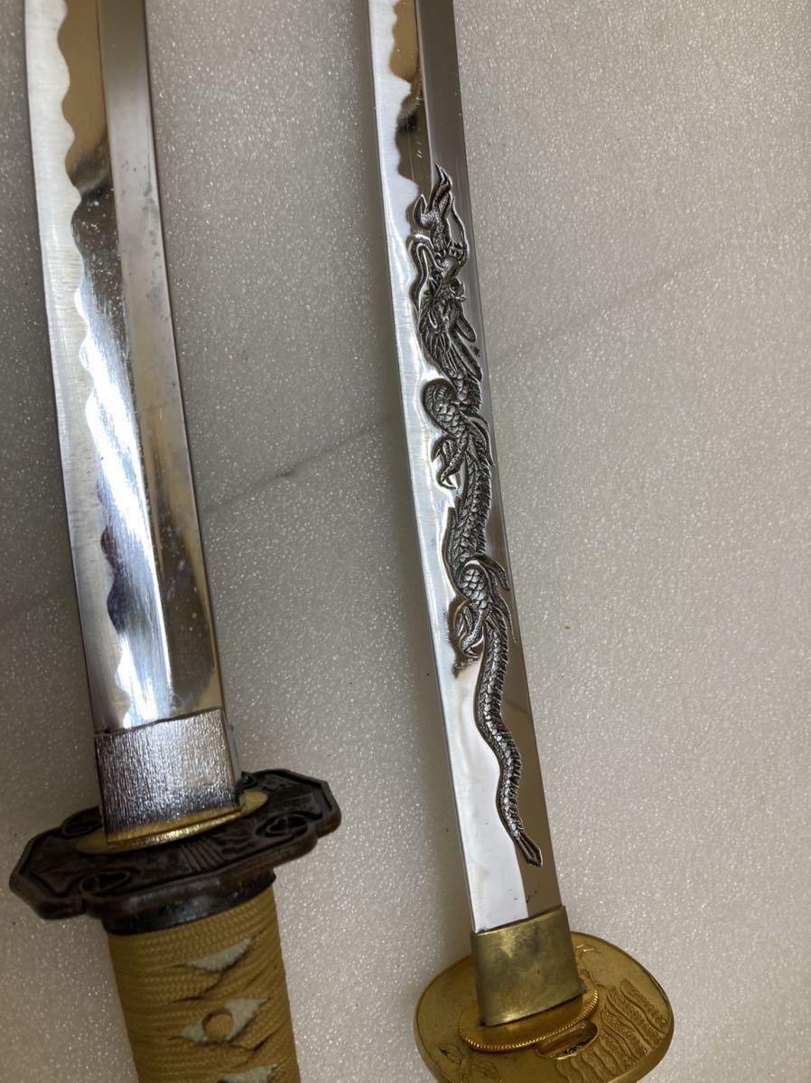 YK8373 日本刀　模造刀　龍彫刻／他　全長約65cn／54cm 2点まとめ　現状品　0109_画像3