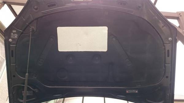 VW golf5 GTI Engine Hood Insulator/ フォルクスワーゲン ゴルフ5　GTI純正 エンジンフードインシュレーター 送料無料_画像3