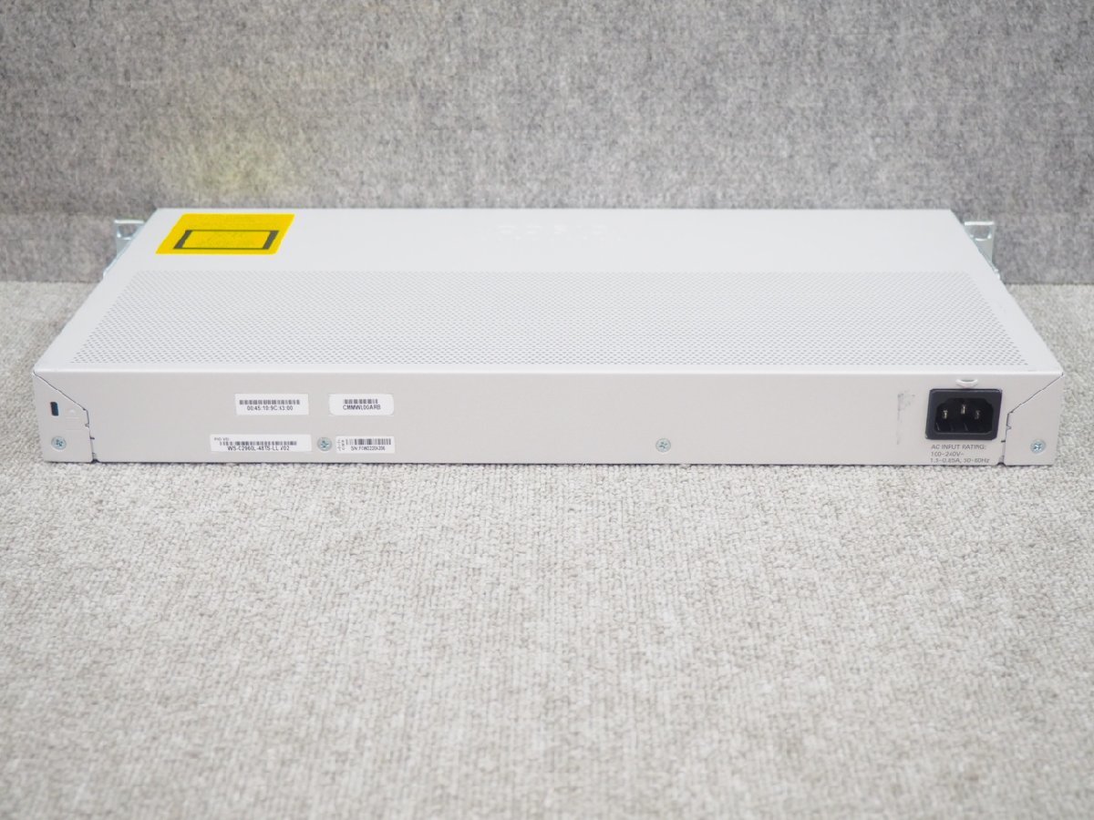 [N454] ☆ Cisco Catalyst 2960-Lシリーズ　WS-C2960L-48TS-LL V02 ☆ Version 15.2(5r)E3 ☆_画像3