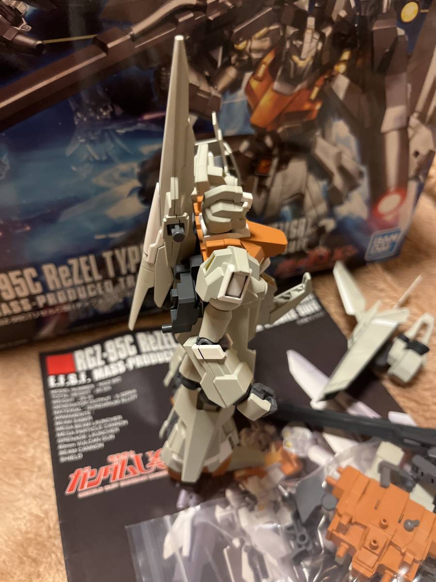 hg リゼルC型(ディフェンサーbユニット/ゼネラルレビル配備機) 塗装完成品_画像4