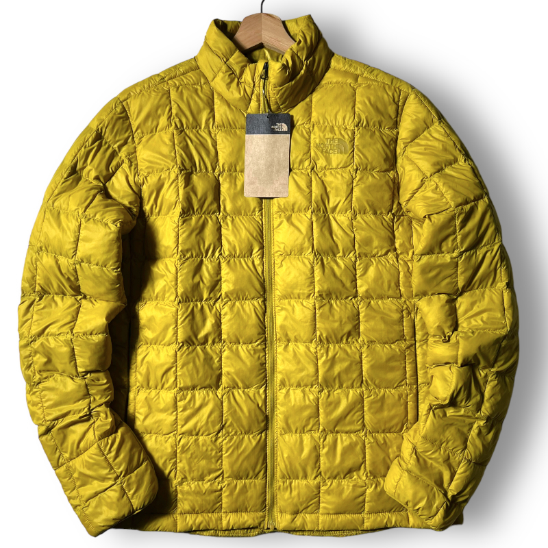 5712円 新品 THE NORTH FACE ノースフェイス ライトダウン 5712円 新品 THE NORTH FACE ノースフェイス ライトダウン