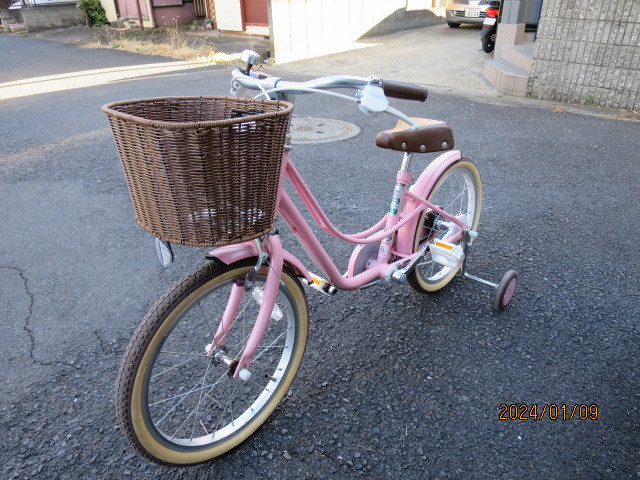 18インチ女子用自転車屋内保管_画像4