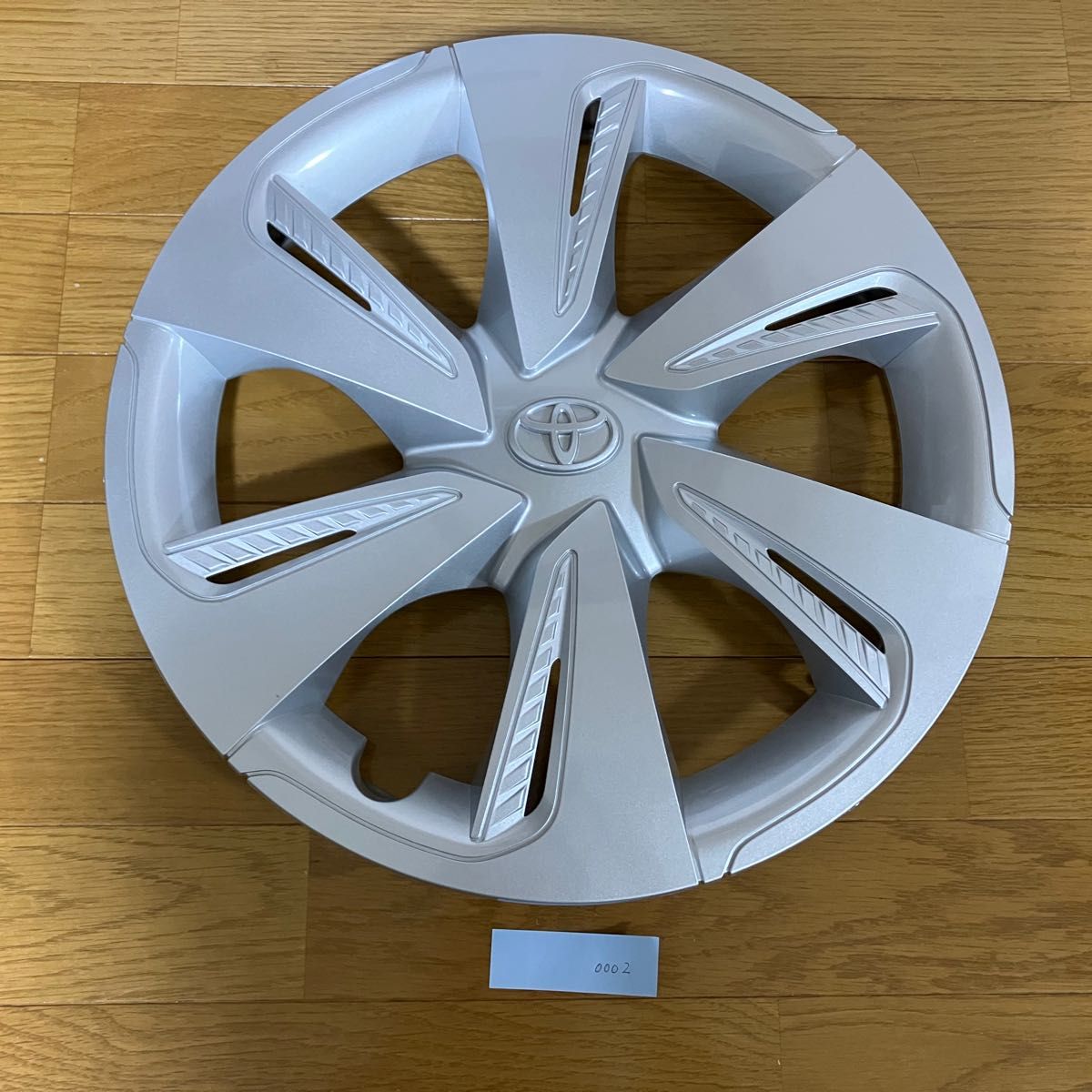 シエンタ 170系 純正 ホイールキャップ ホイールカバー 新品外し シエンタ 170系 純正 ホイールキャップ ホイールカバー 新品外し