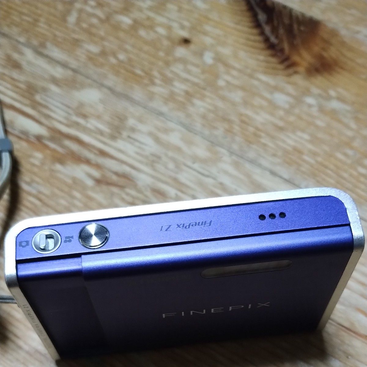 デジカメ FinePix z1 富士フイルム 動作品 電池パック 充電器 デジカメ FinePix z1 富士フイルム 動作品 電池パック 充電器