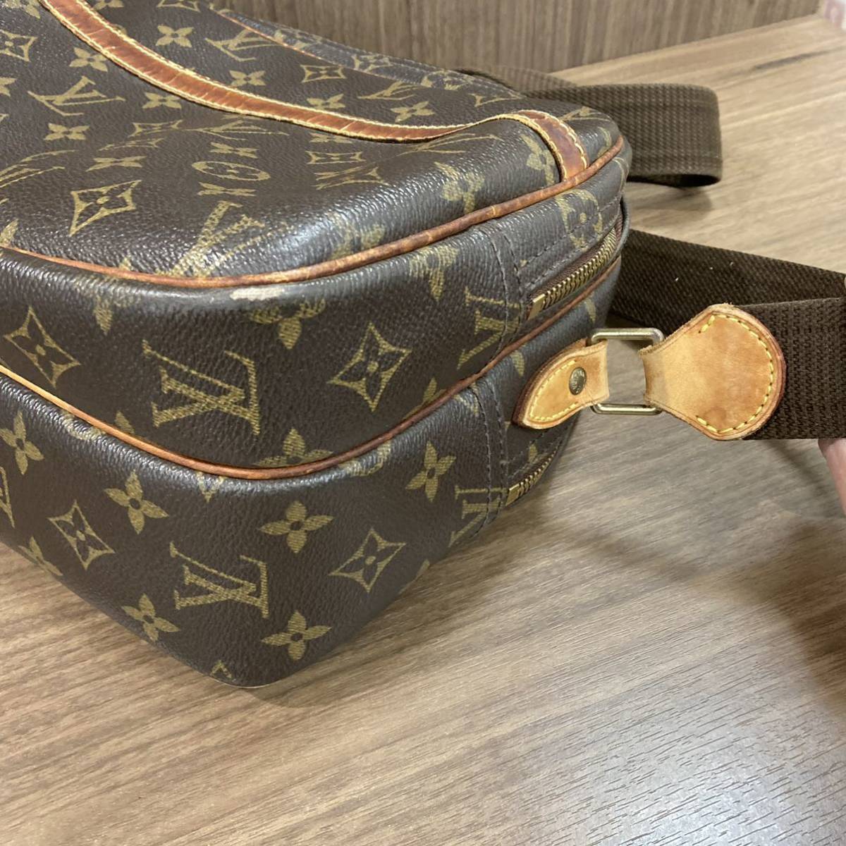 LOUIS VUITTON ルイヴィトン モノグラム リポーターPM LOUIS VUITTON ルイヴィトン モノグラム リポーターPM