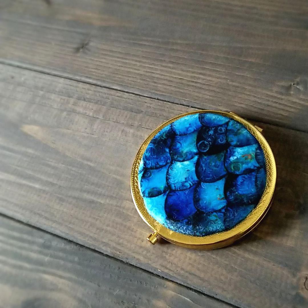  blue mermaid compact mirror 